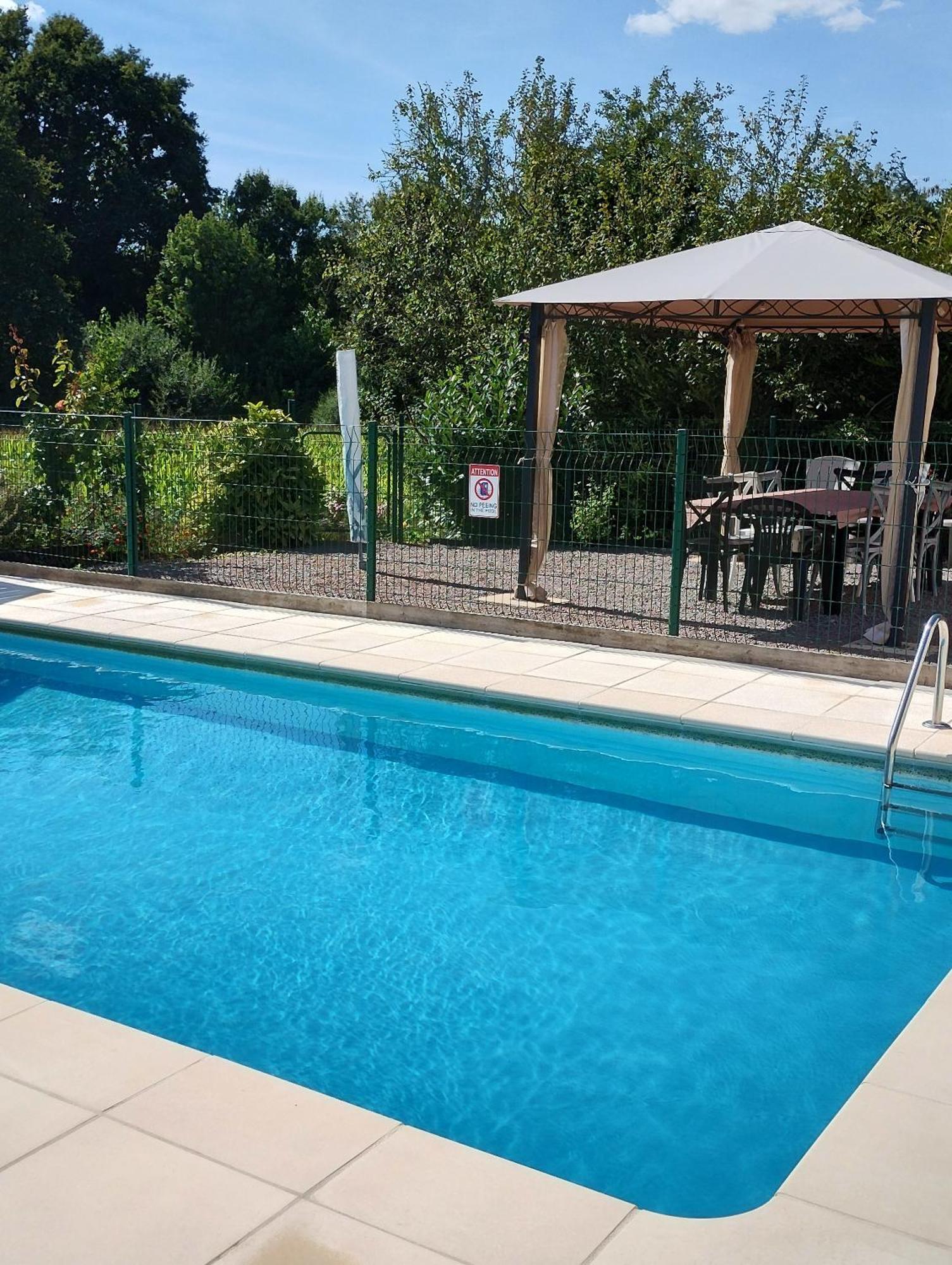 Les Poiriers Villa Saint-Pierre-du-Chemin Buitenkant foto
